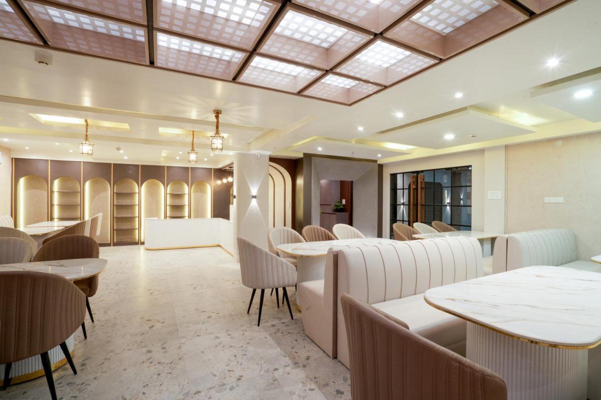 Hotel Square 36 كوتا المظهر الخارجي الصورة