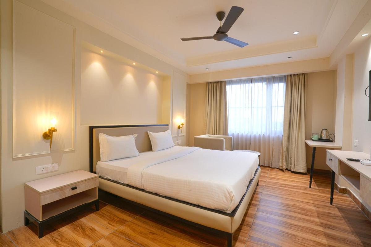 Hotel Square 36 كوتا المظهر الخارجي الصورة