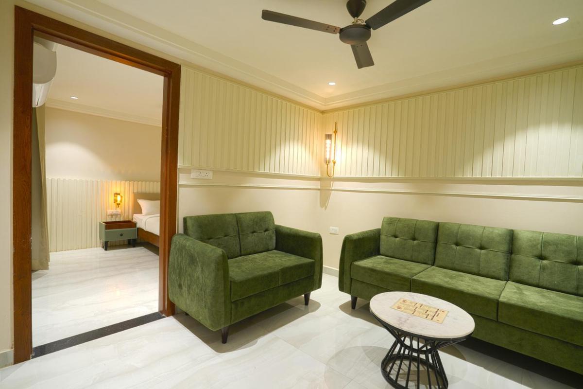 Hotel Square 36 كوتا المظهر الخارجي الصورة