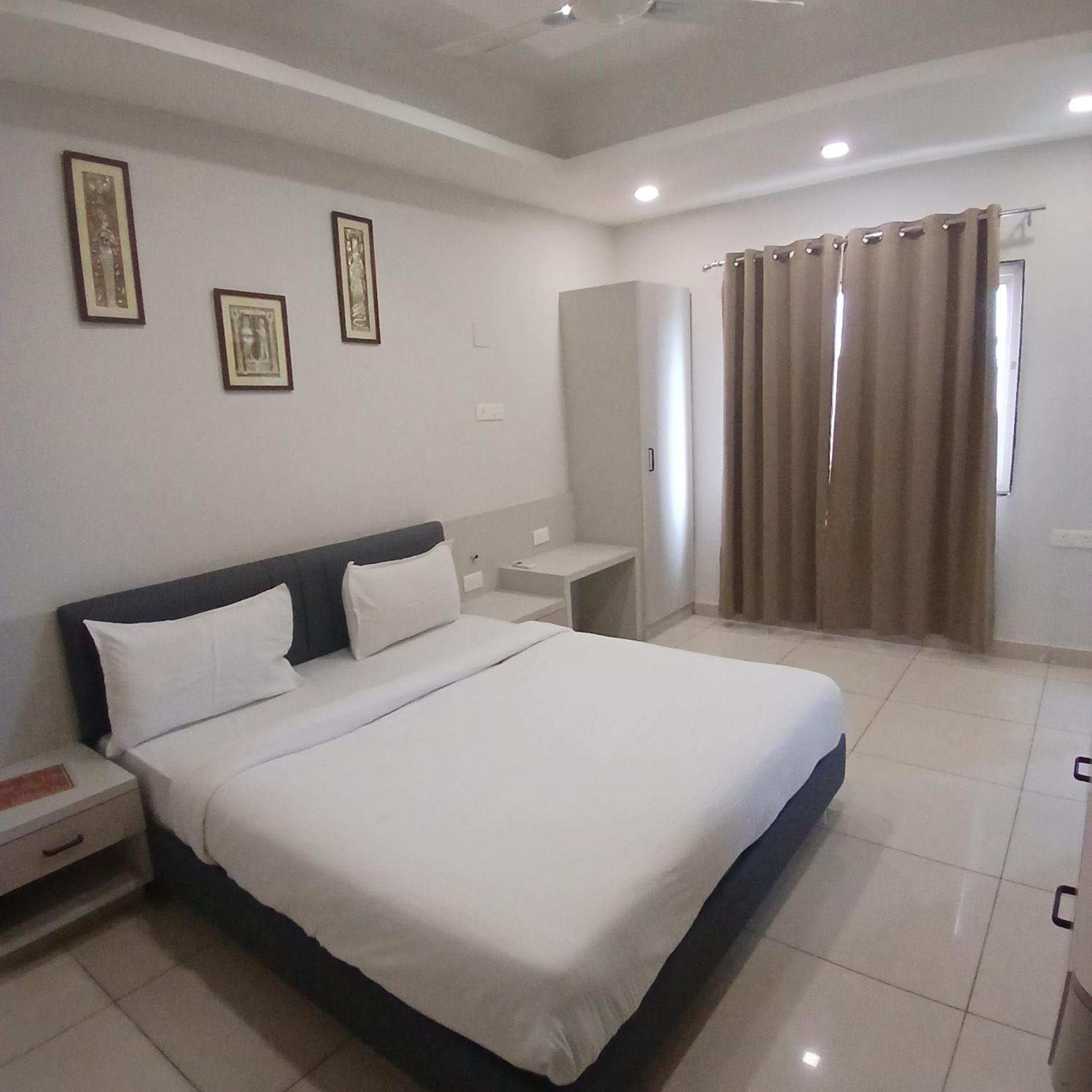 Hotel Square 36 كوتا المظهر الخارجي الصورة