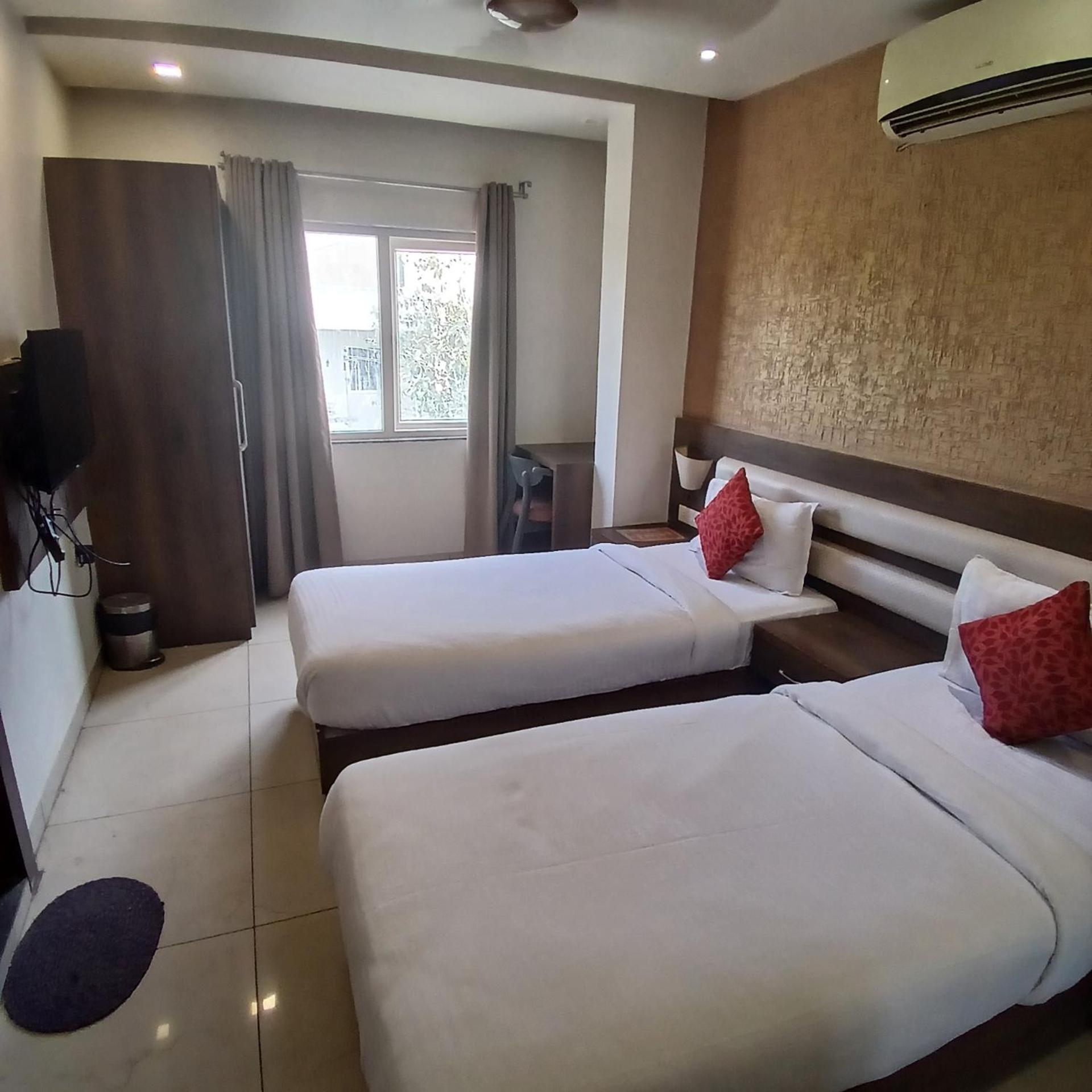 Hotel Square 36 كوتا المظهر الخارجي الصورة